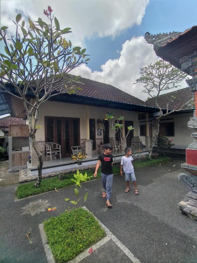 Artawa House Apartment Ubud  Ngoại thất bức ảnh